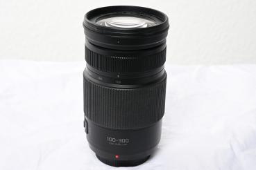 Panasonic 100-300mm F4.0-5.6 II Power OIS -Gebrauchtartikel-